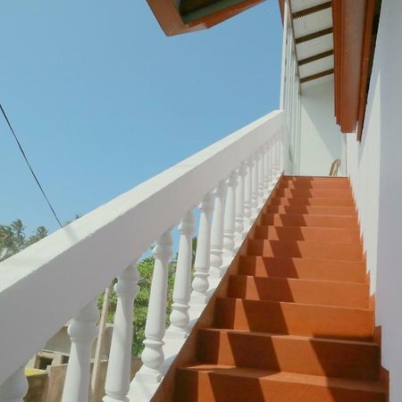 Coconut Hill Homestay Mirissa Dış mekan fotoğraf